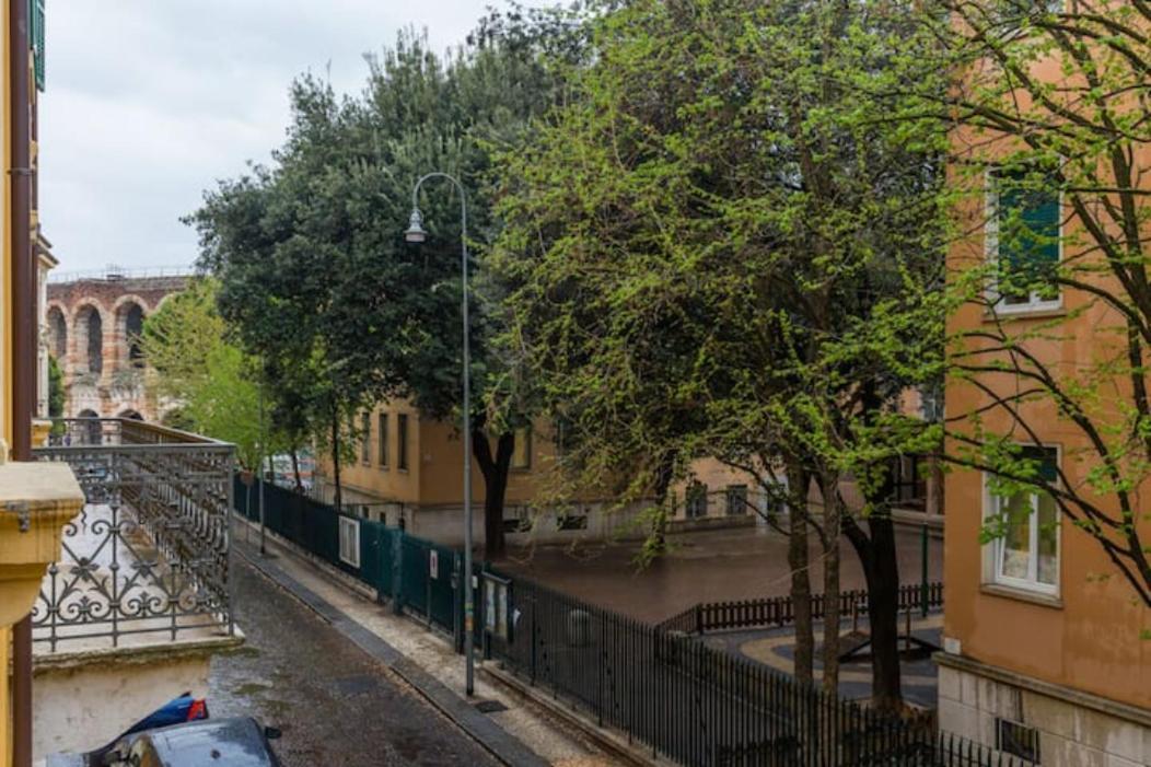 Comfortable Apartment Behind Arena Di Verona, Verona